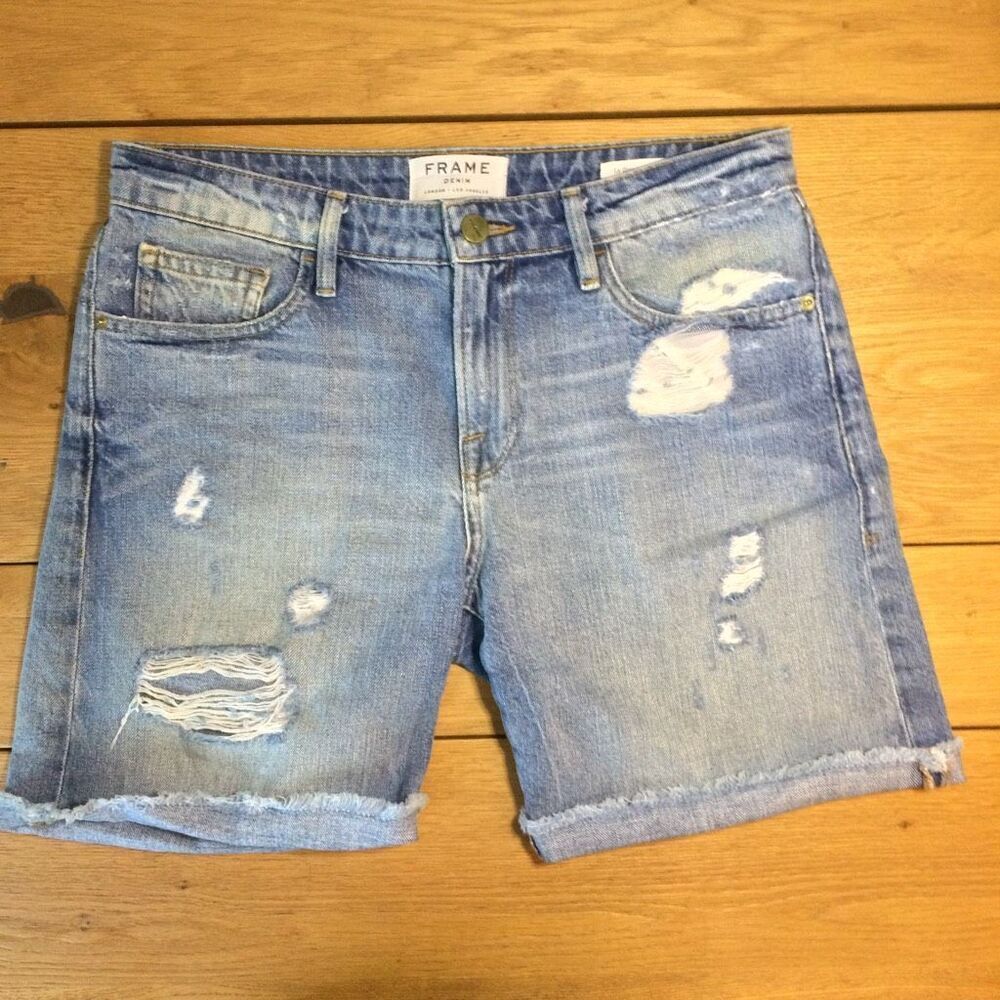 Frame Le Grand Garçon shorts distressed 26